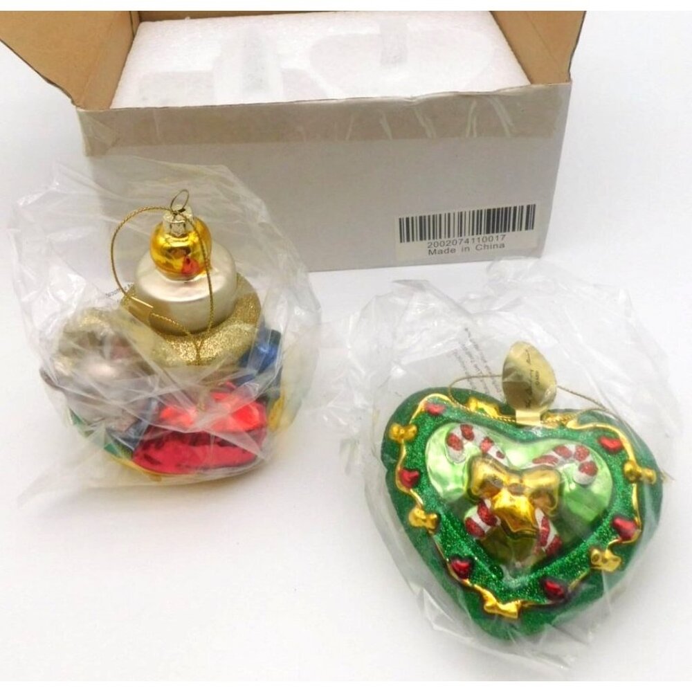 2 Danbury Mint Blown Glass Christmas Ornaments Green Heart Mouse w/ Presents